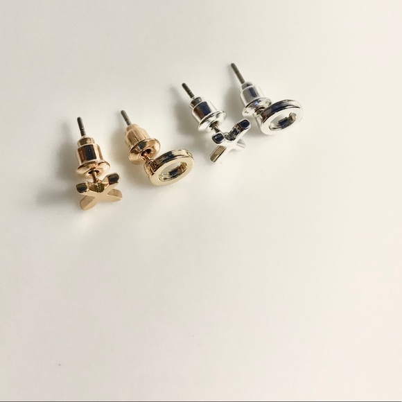 “Hug & Kiss” X & O Minimalist Love Stud Earring - Picture 5 of 8